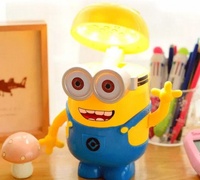 Настольная лампа-копилка "Миньон" 3 в 1 Настольная лампа-копилка "Миньон" 3 в 1